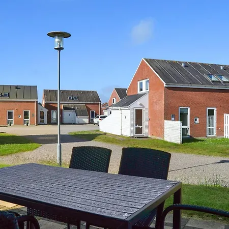 Apartment Edeltraud - 2-3km From The Sea By Interhome