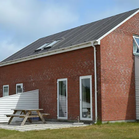 Appartement Edeltraud - 2-3km From The Sea By Interhome